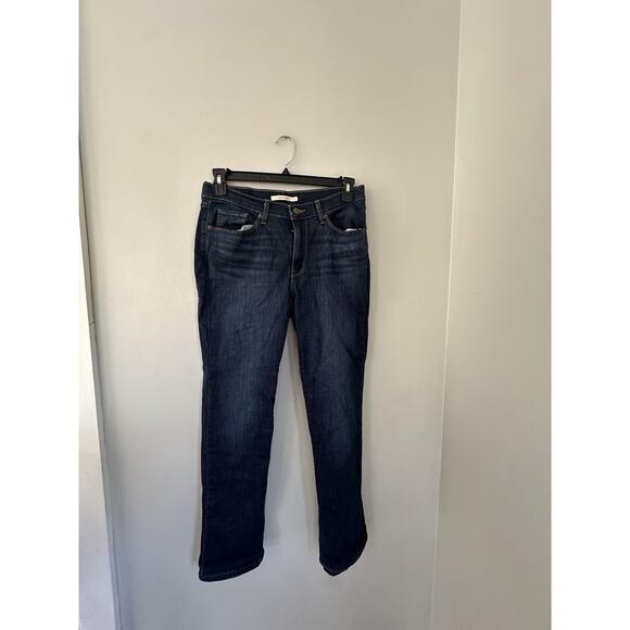 Levi's Jeans Size 10 Classic Straight Mid Rise Medium Wash - Picture 1 of 6